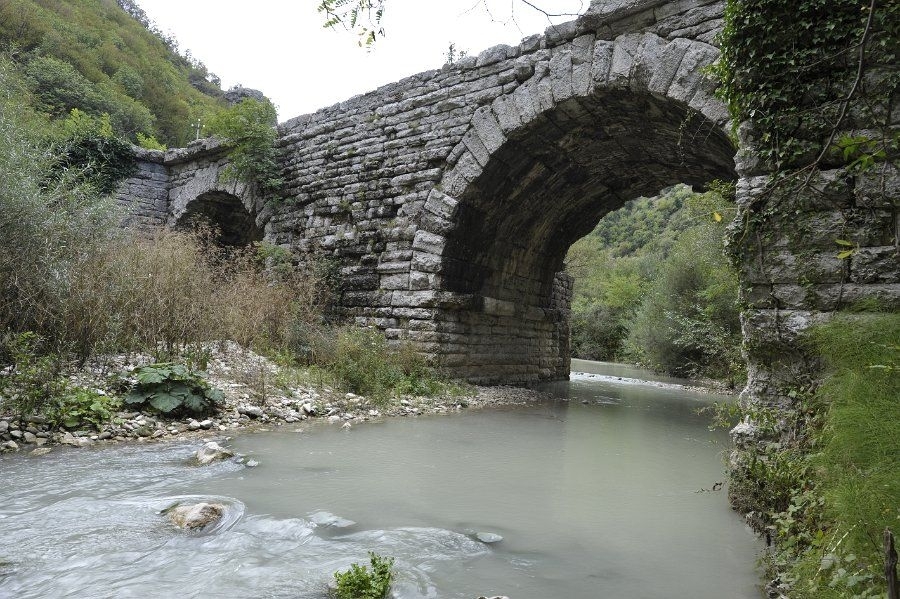 Ponte Grosso presso Cantiano